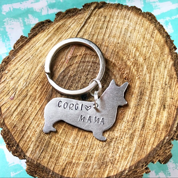 🆕 Corgi Mama Handstamped Dog Keychain Aluminum - Picture 2 of 2